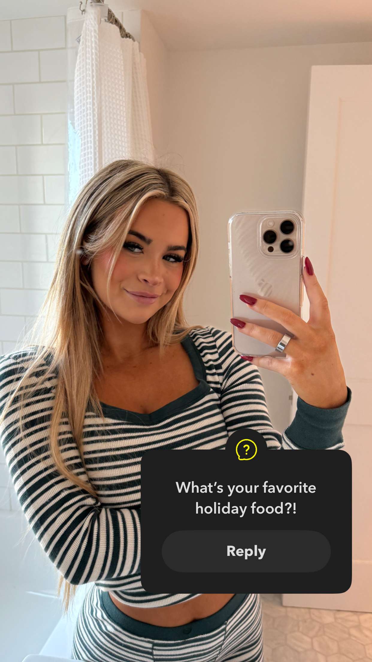 emilyelizabbeth snapchat image archive image