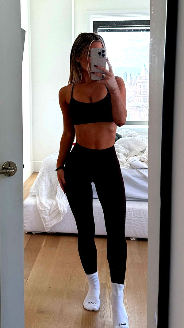 emilyelizabbeth image ~ Altpins