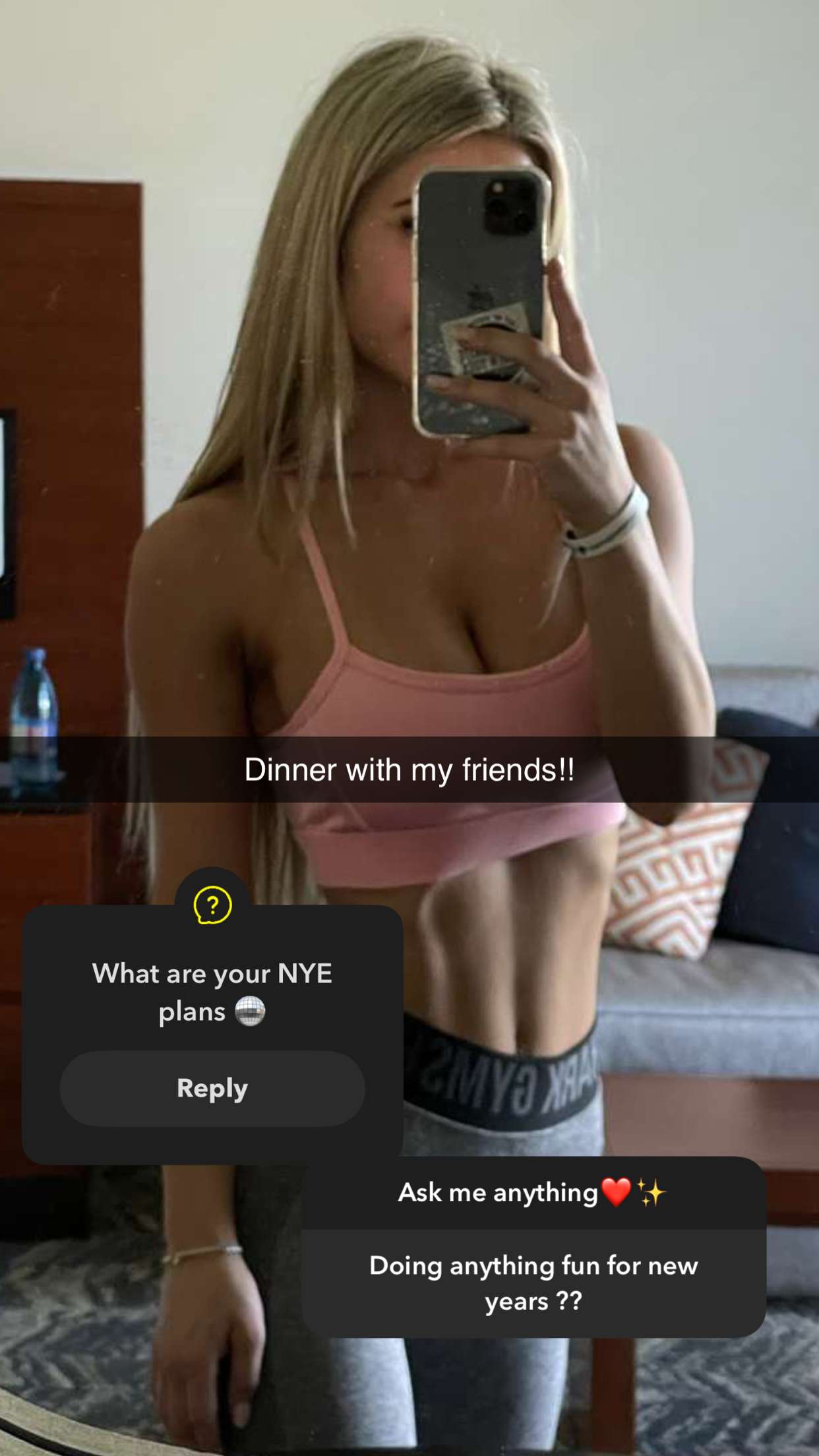 emilyelizabbeth snapchat image archive image