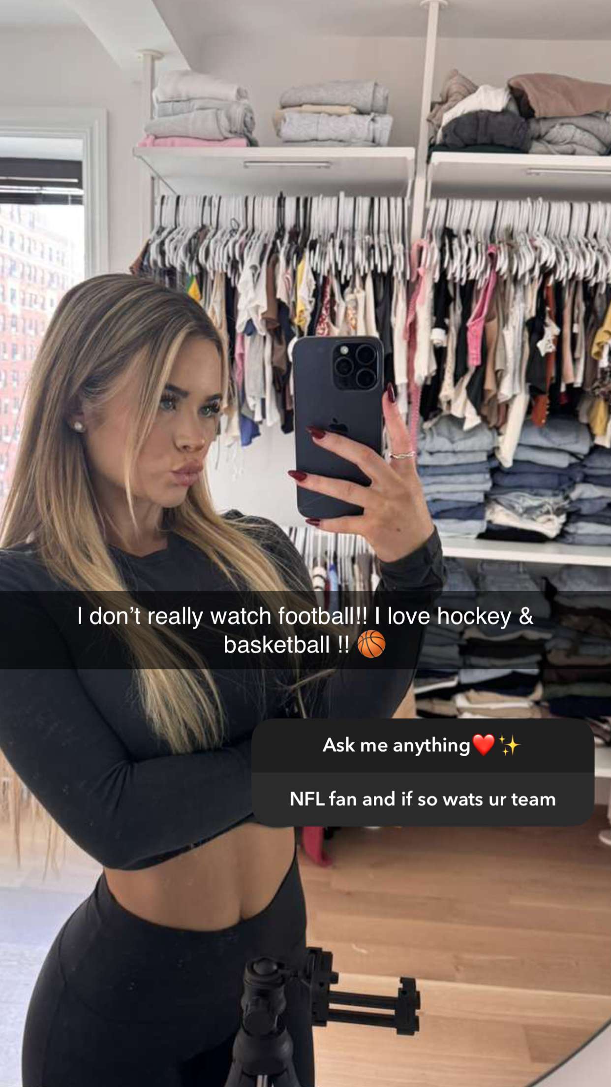 emilyelizabbeth snapchat image archive image