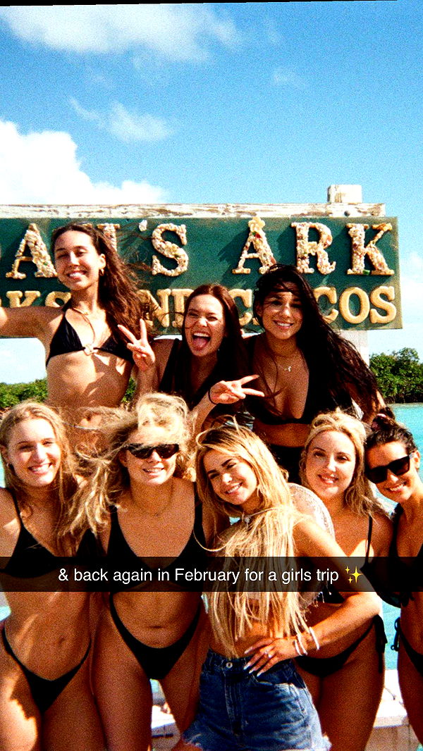 emilyelizabbeth image ~ Altpins