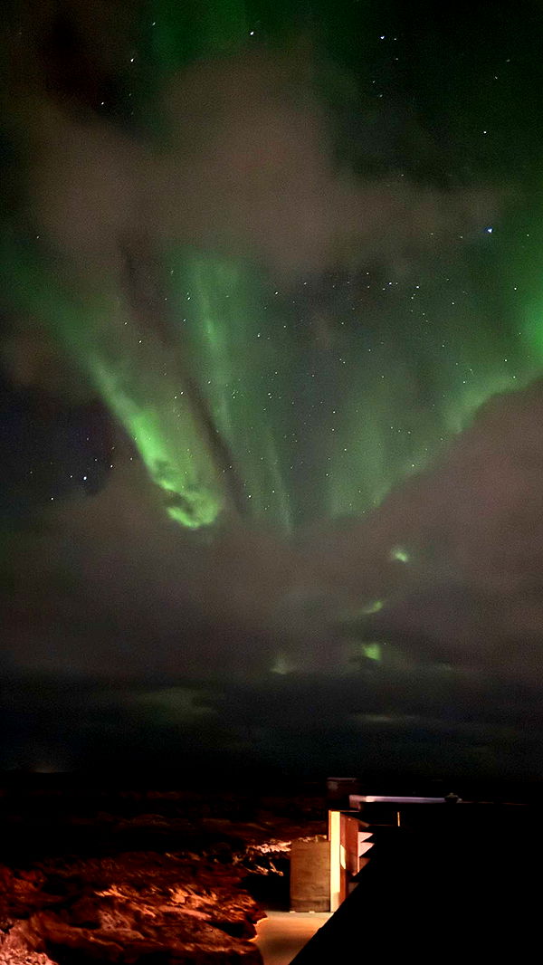 emilyelizabbeth image ~ Altpins