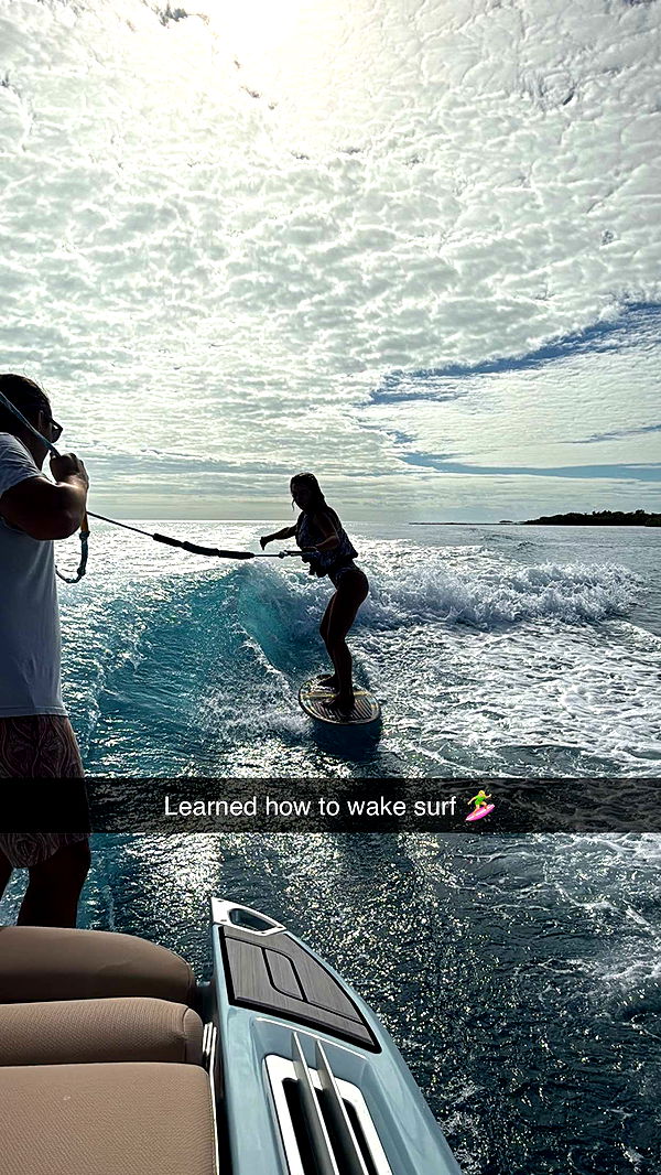 emilyelizabbeth image ~ Altpins