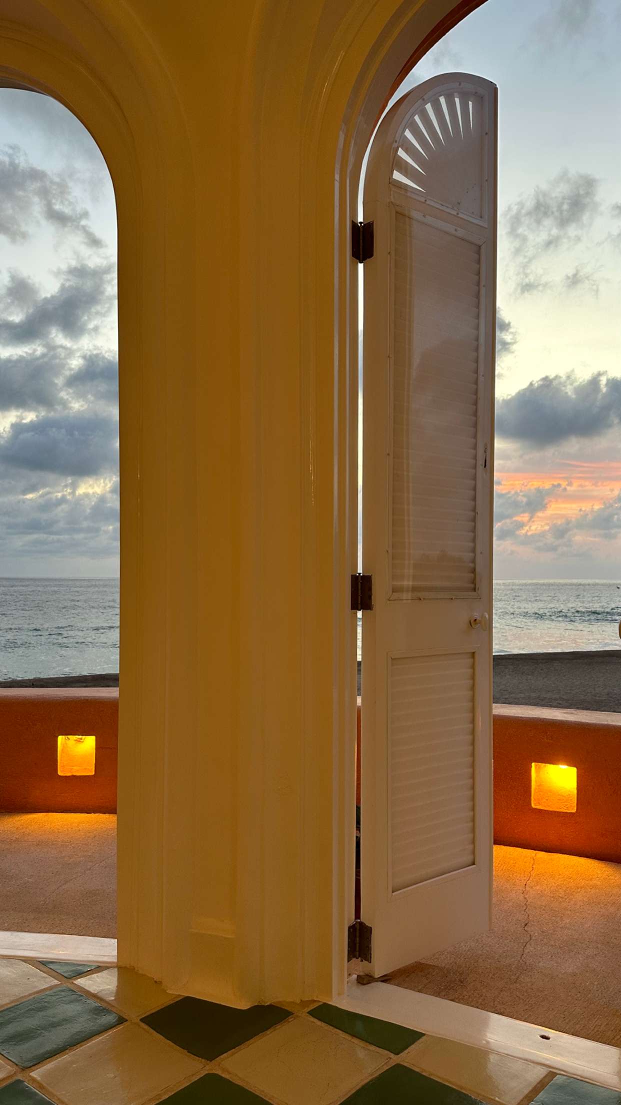 emilyelizabbeth snapchat image archive image