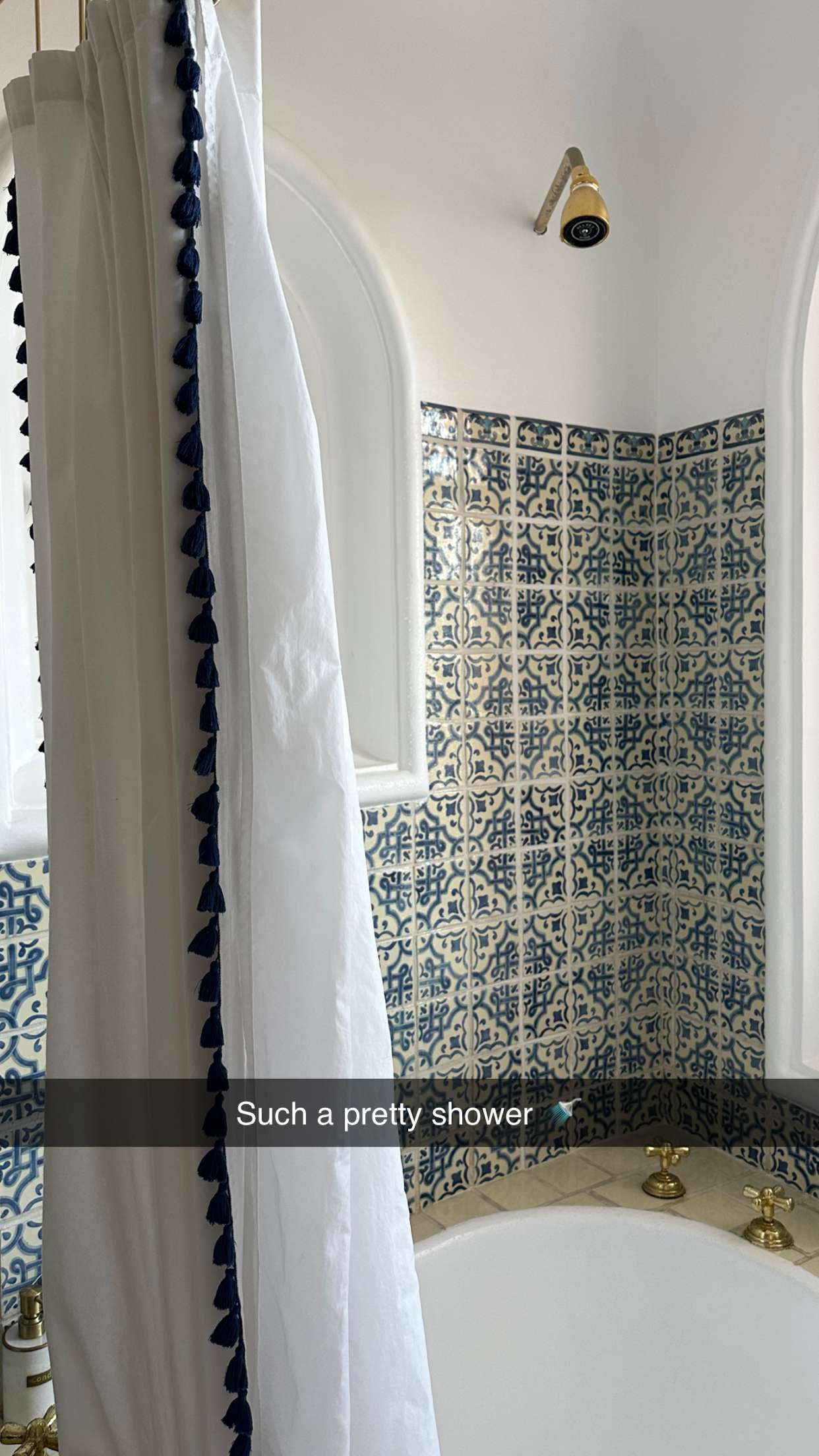 emilyelizabbeth snapchat image archive image