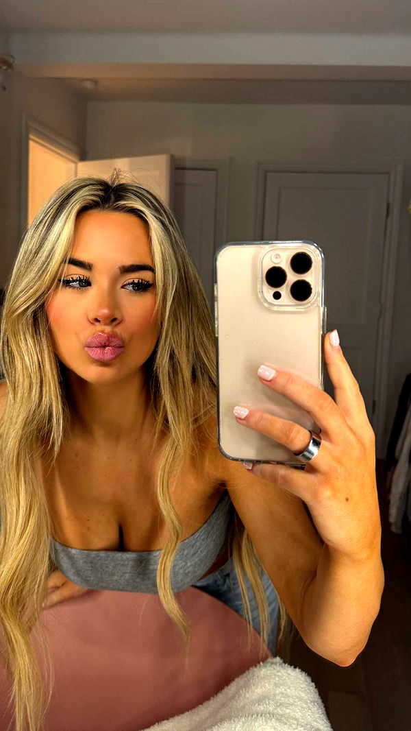 emilyelizabbeth image ~ Altpins