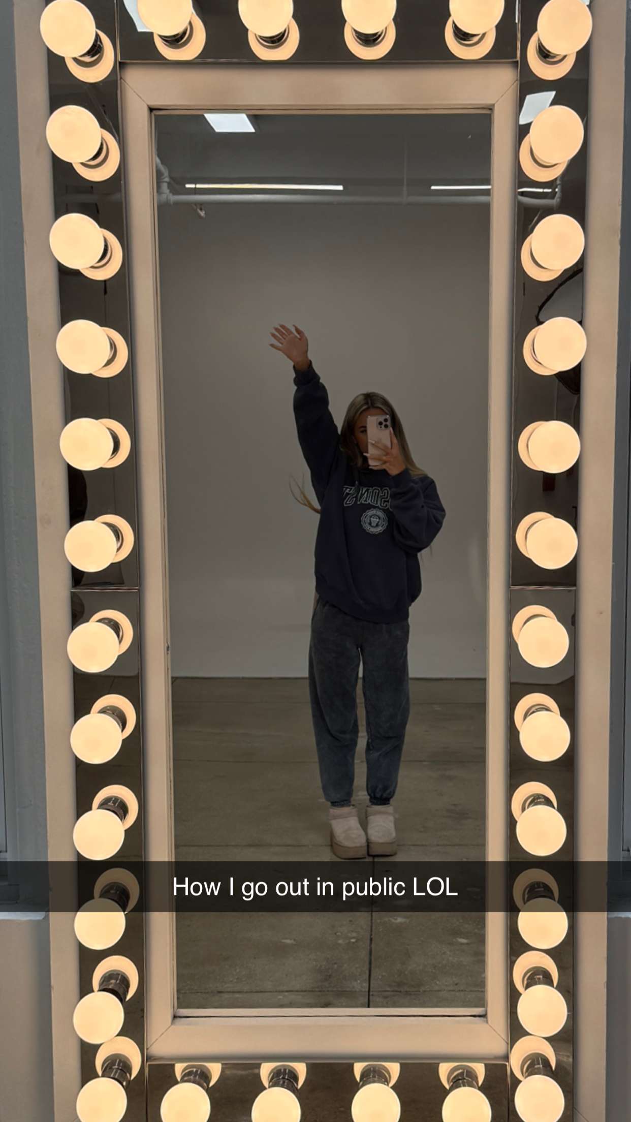 emilyelizabbeth snapchat image archive image