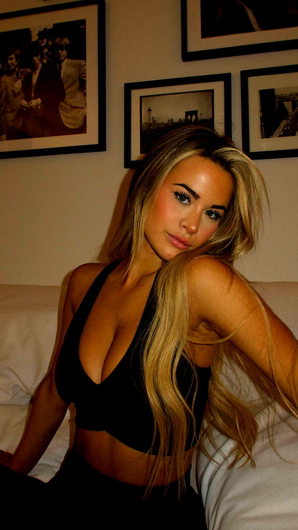 emilyelizabbeth image ~ Altpins