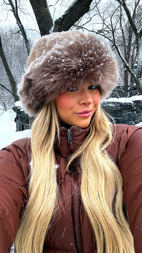 emilyelizabbeth image ~ Altpins