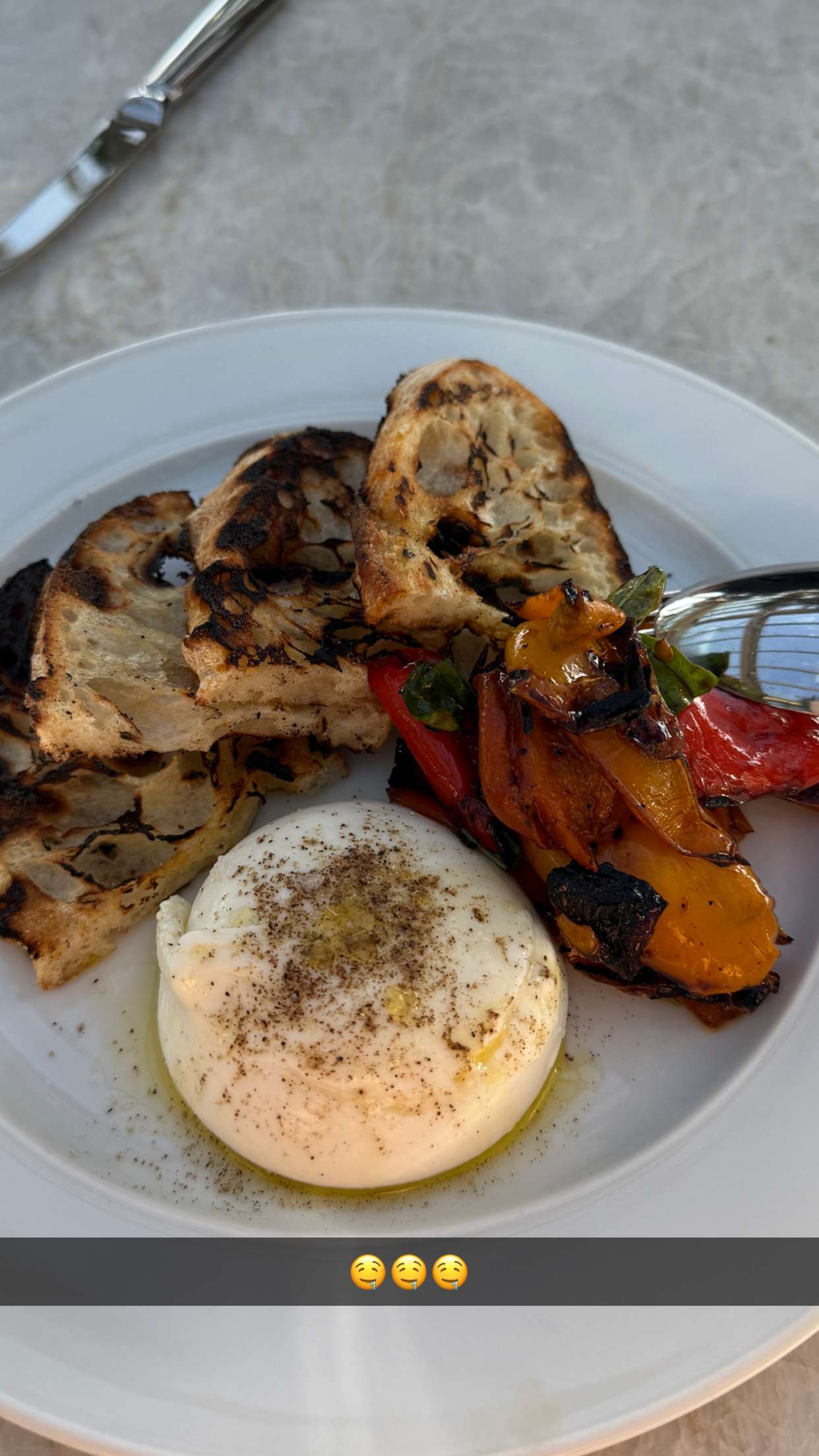 emilyelizabbeth snapchat image archive image