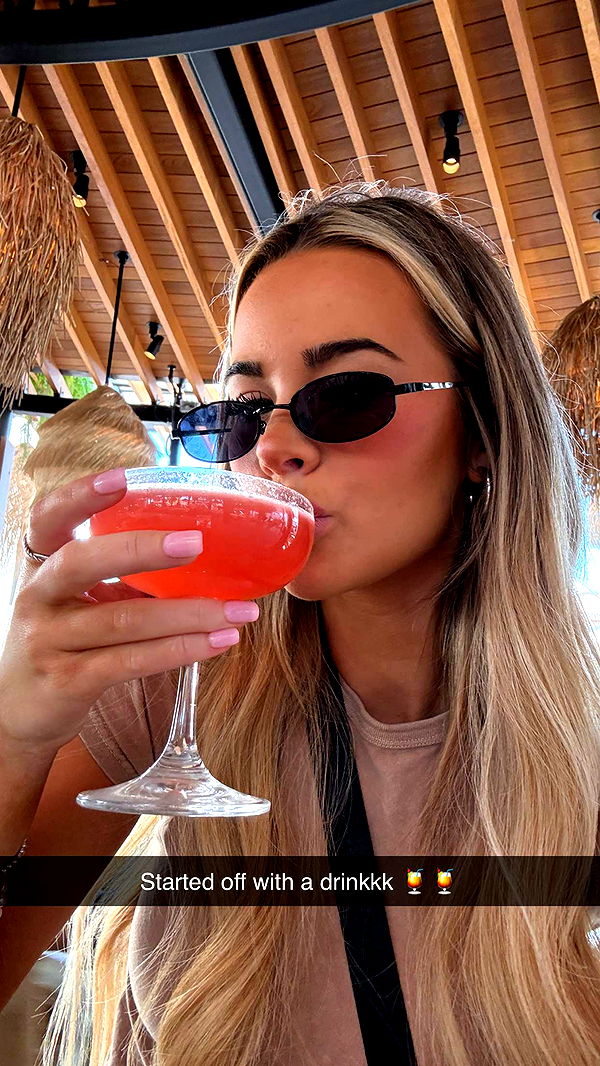 emilyelizabbeth image ~ Altpins