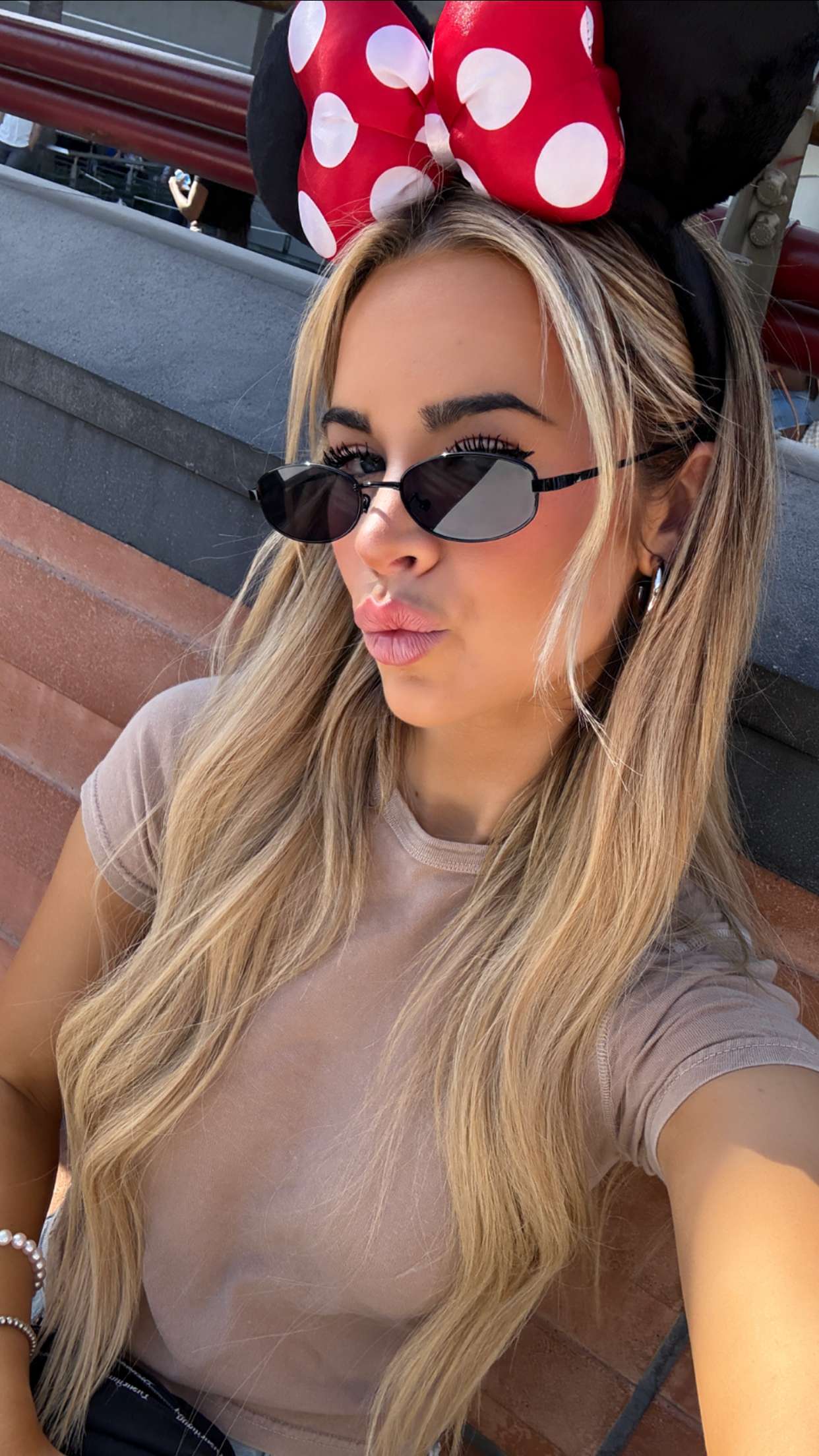 emilyelizabbeth snapchat image archive image