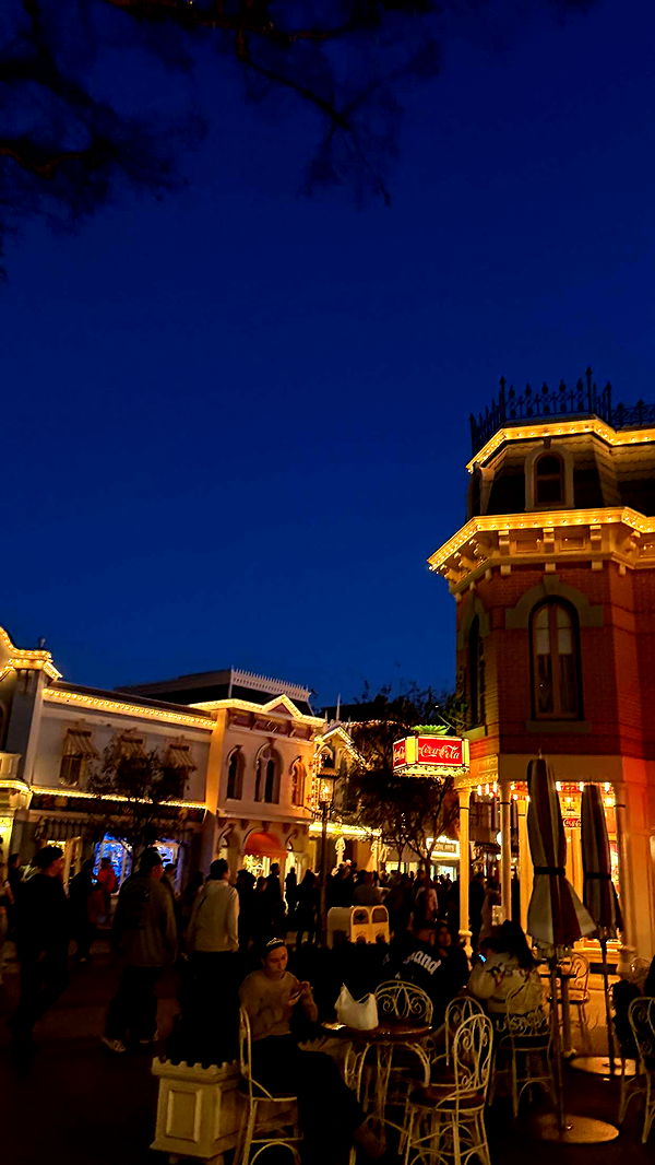 emilyelizabbeth image ~ Altpins