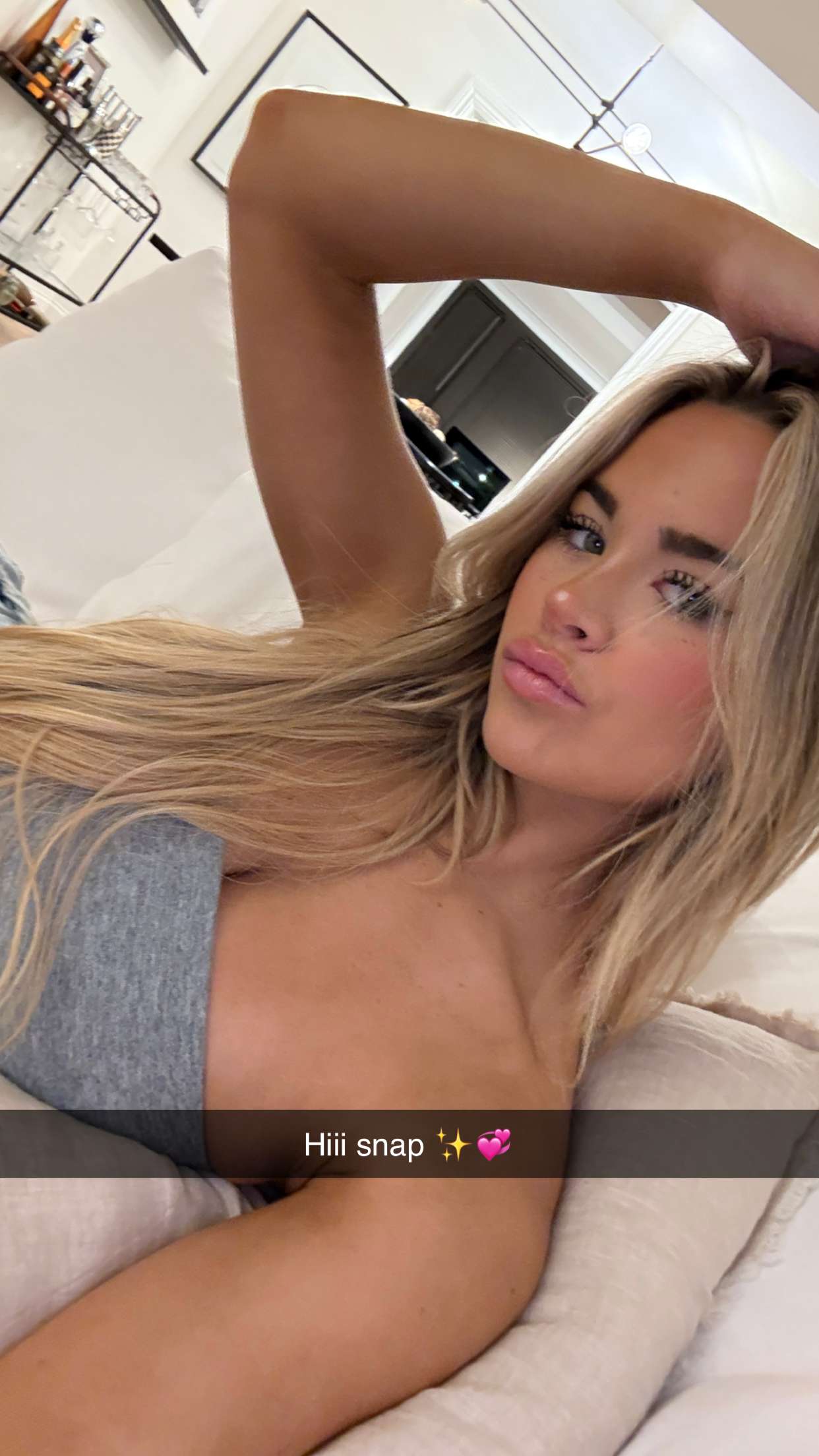 emilyelizabbeth snapchat image archive image