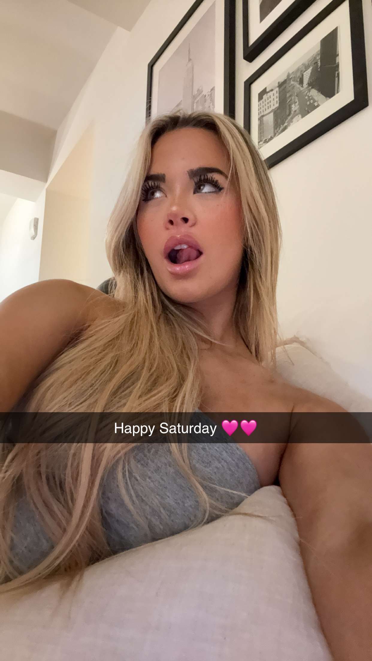 emilyelizabbeth snapchat image archive image
