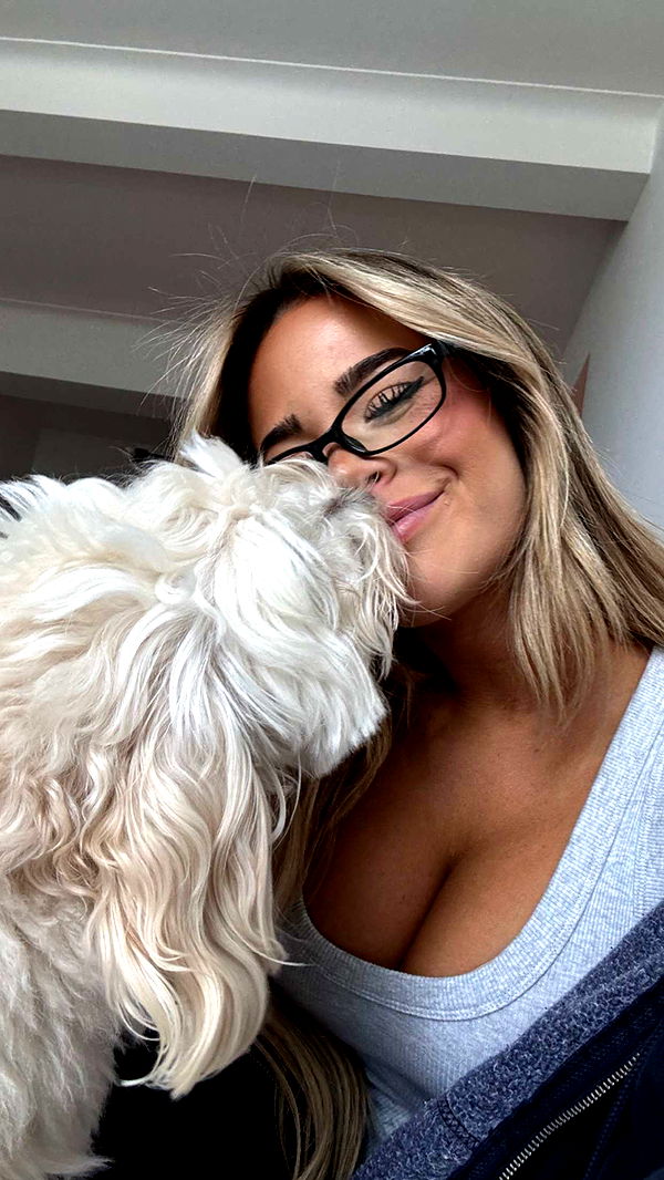 emilyelizabbeth image ~ Altpins