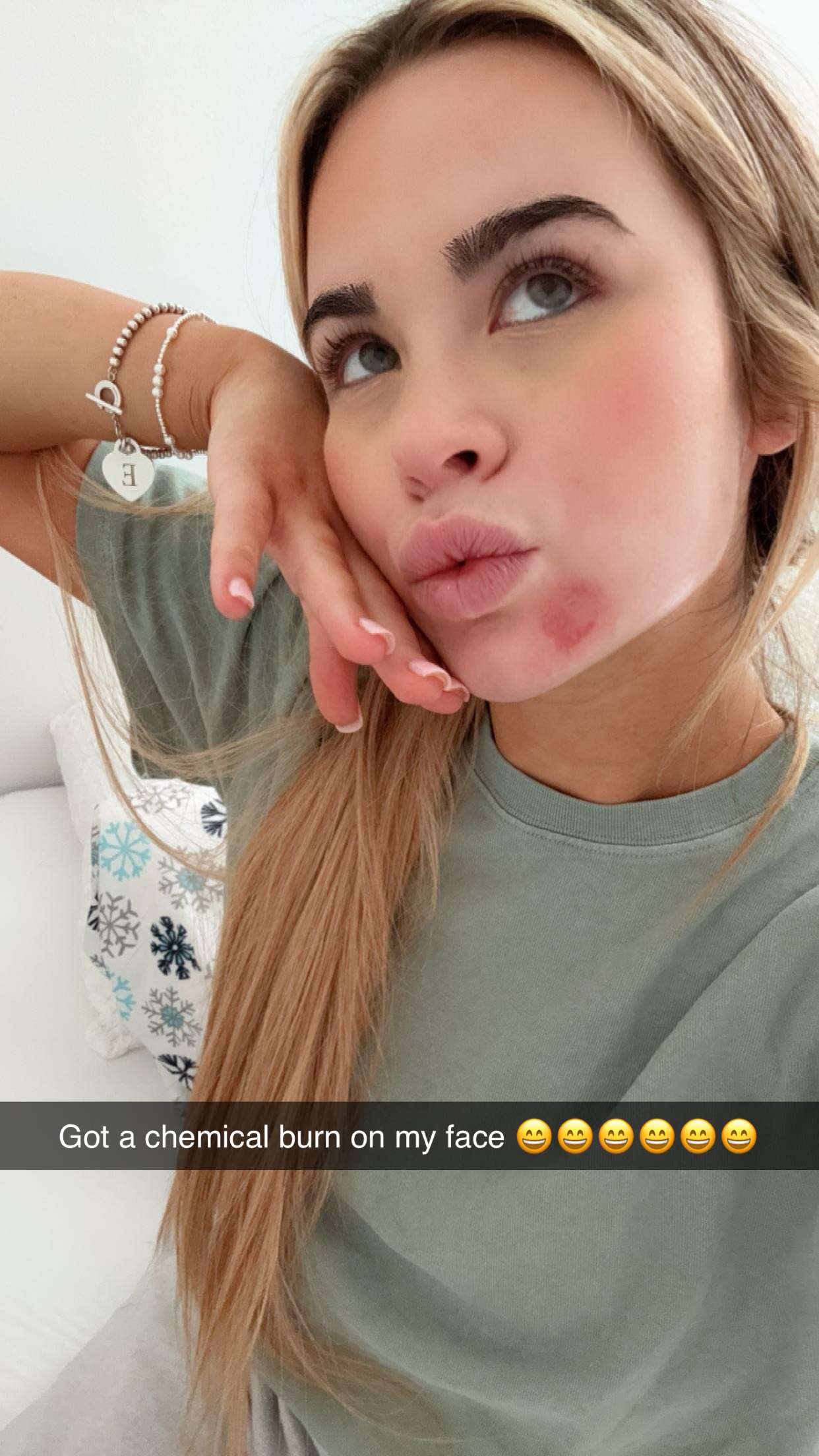 emilyelizabbeth snapchat image archive image