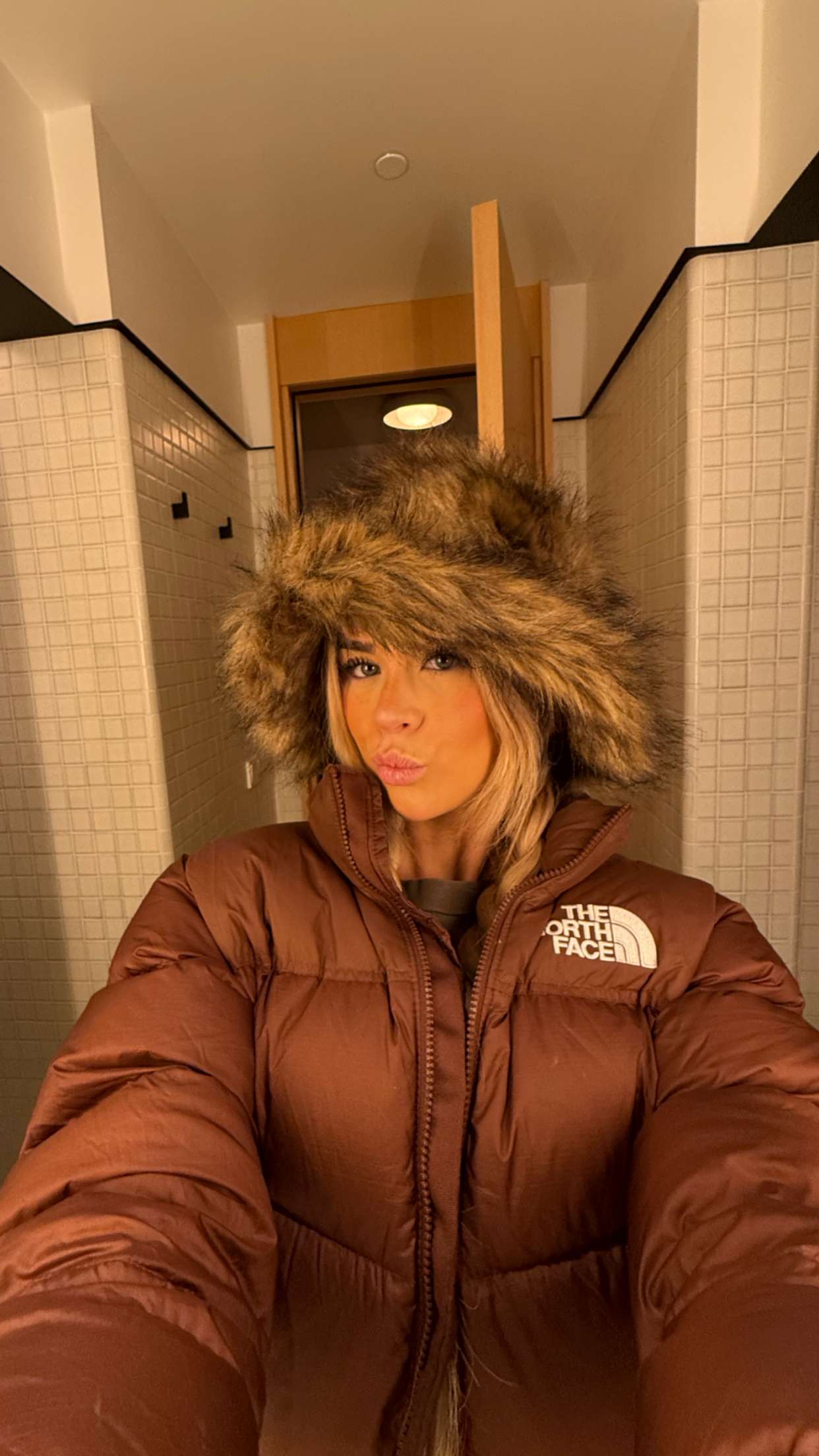 emilyelizabbeth snapchat image archive image