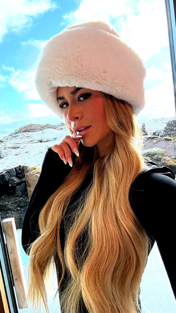 emilyelizabbeth image ~ Altpins