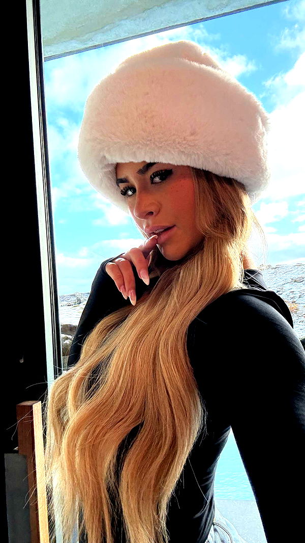 emilyelizabbeth image ~ Altpins