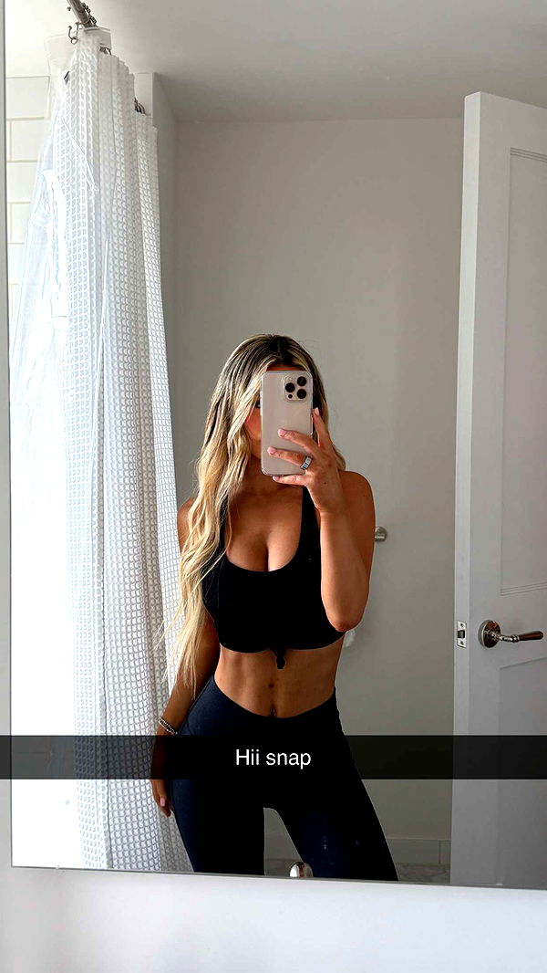 emilyelizabbeth image ~ Altpins