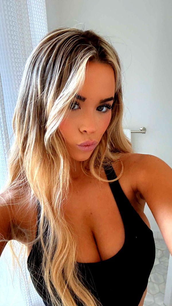 emilyelizabbeth image ~ Altpins