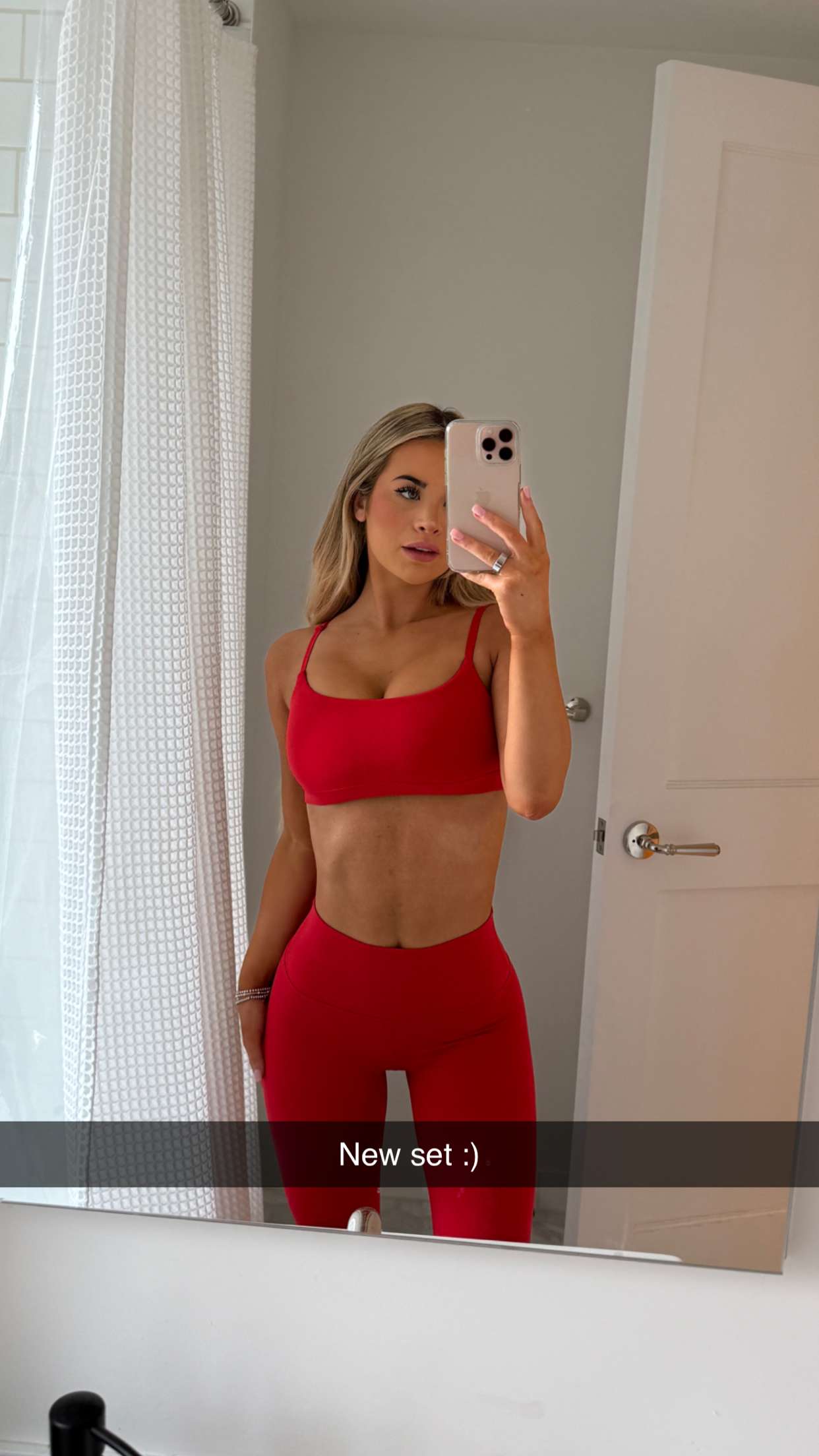 emilyelizabbeth snapchat image archive image