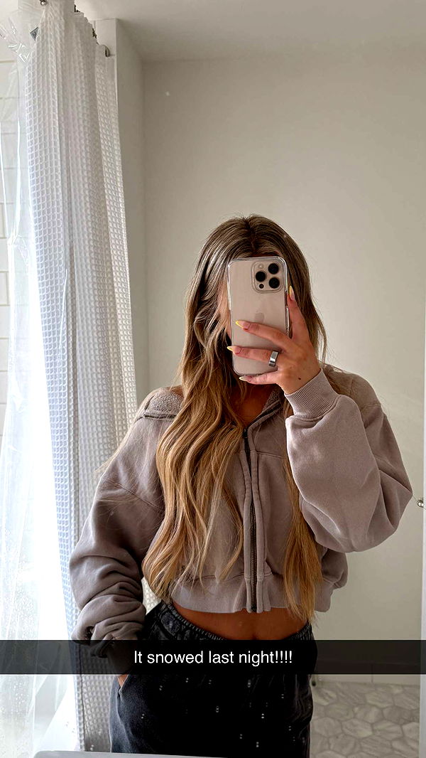 emilyelizabbeth image ~ Altpins