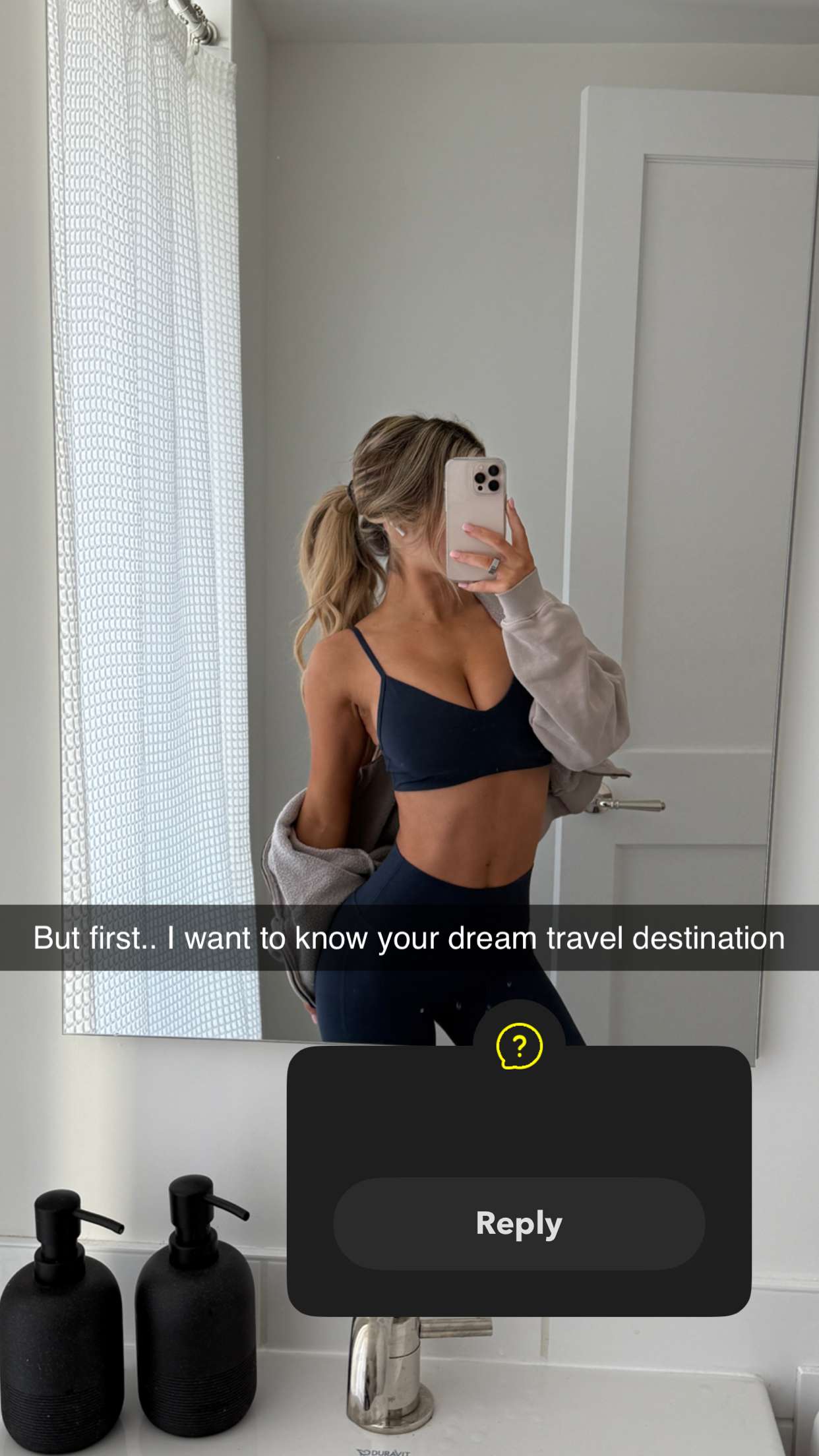 emilyelizabbeth snapchat image archive image