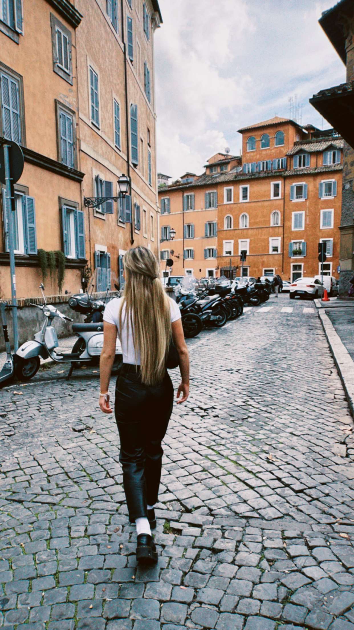 emilyelizabbeth snapchat image archive image