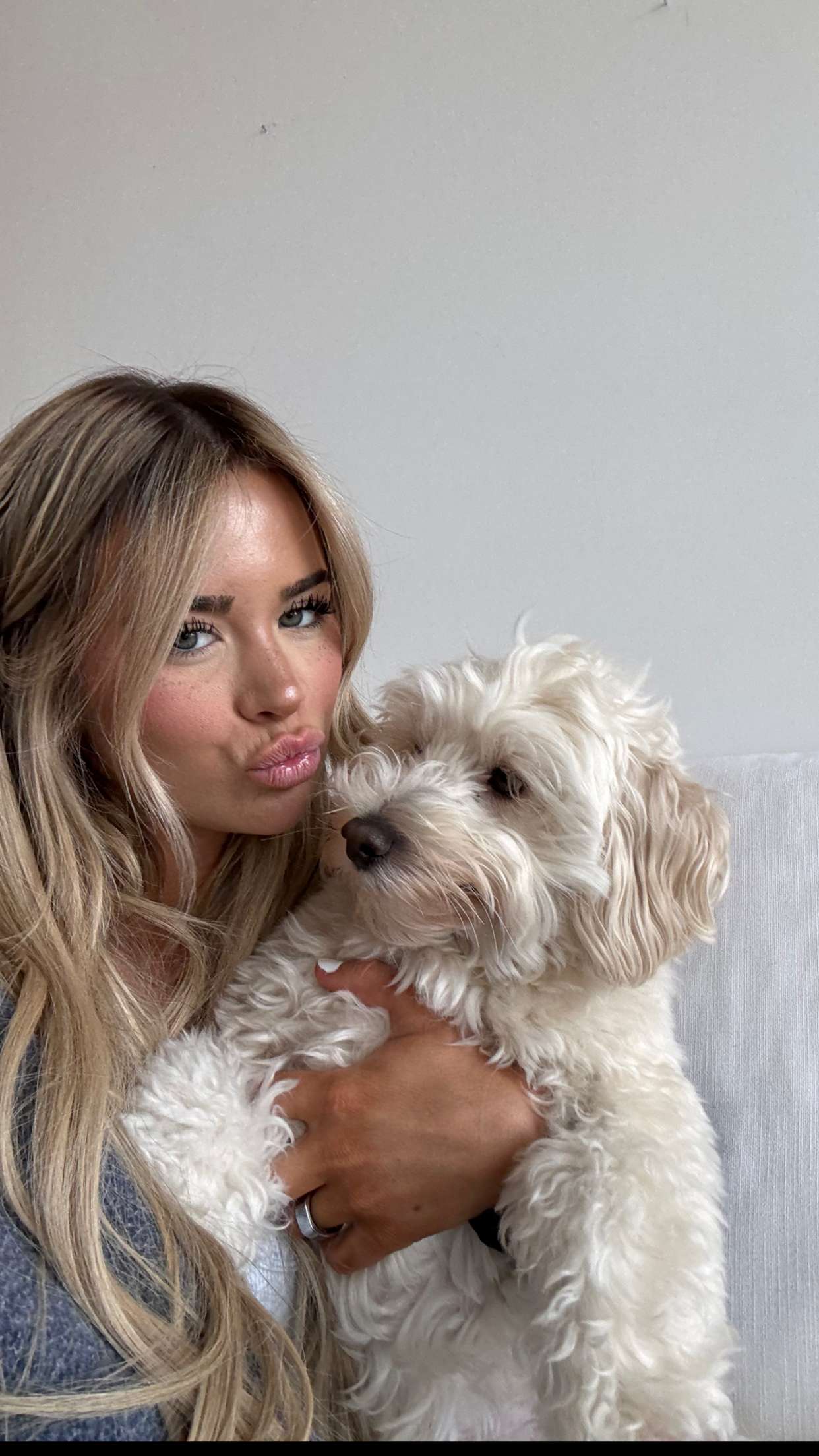 emilyelizabbeth snapchat image archive image