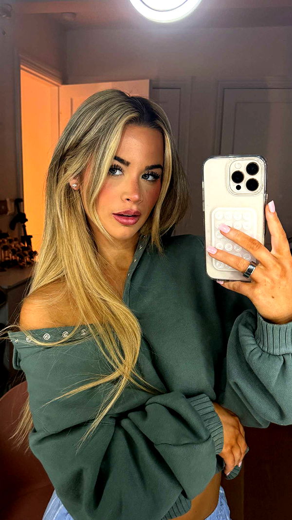 emilyelizabbeth image ~ Altpins