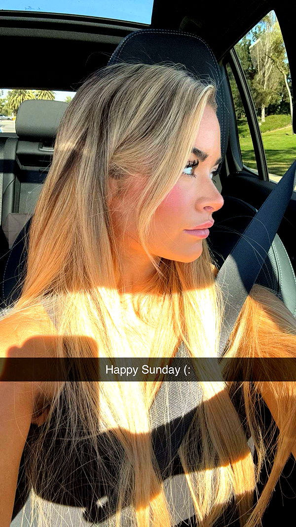 emilyelizabbeth image ~ Altpins