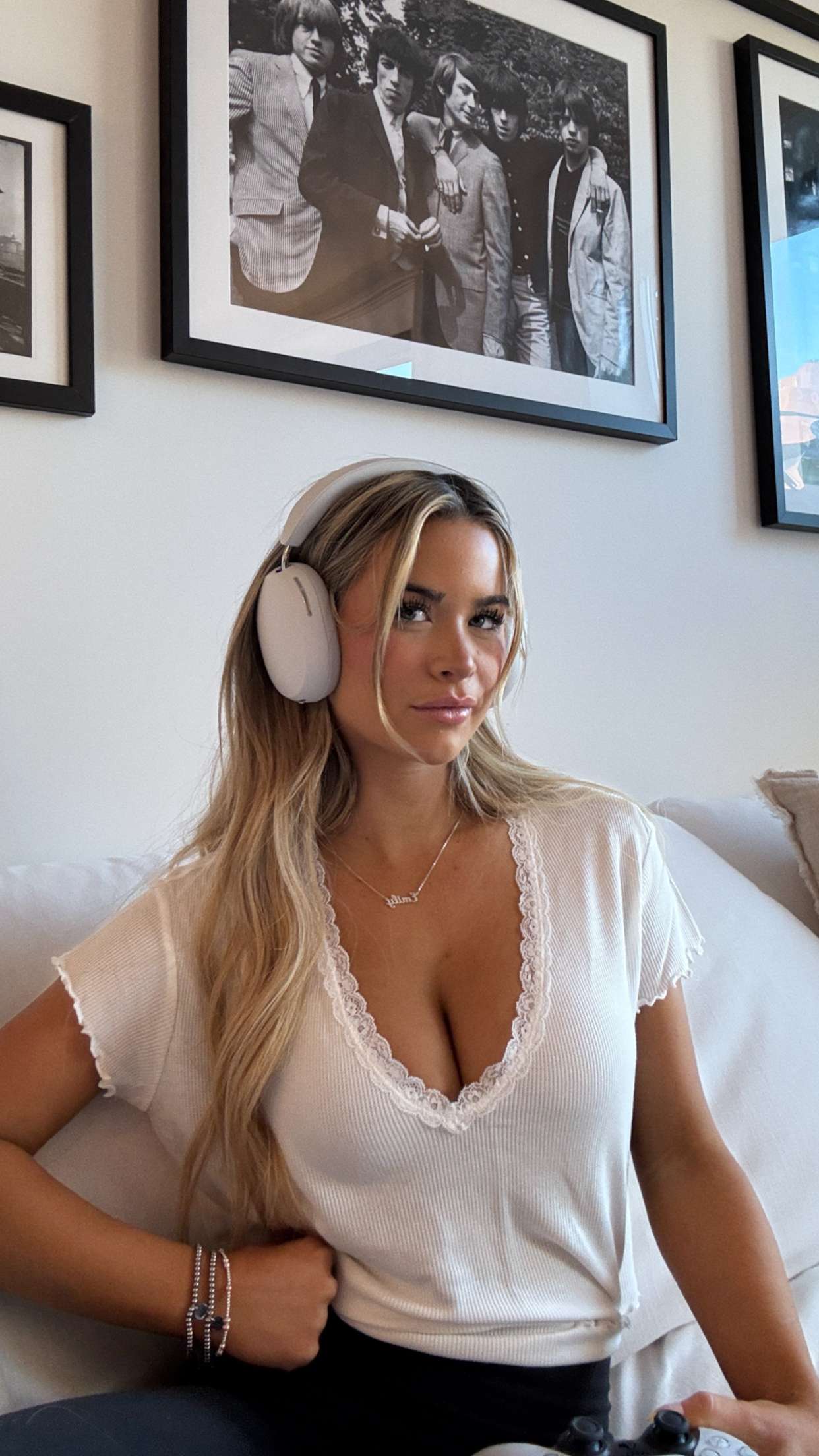 emilyelizabbeth snapchat image archive image