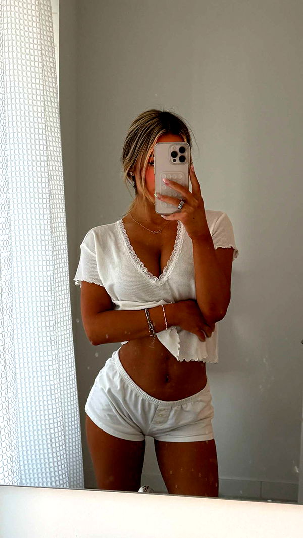 emilyelizabbeth image ~ Altpins