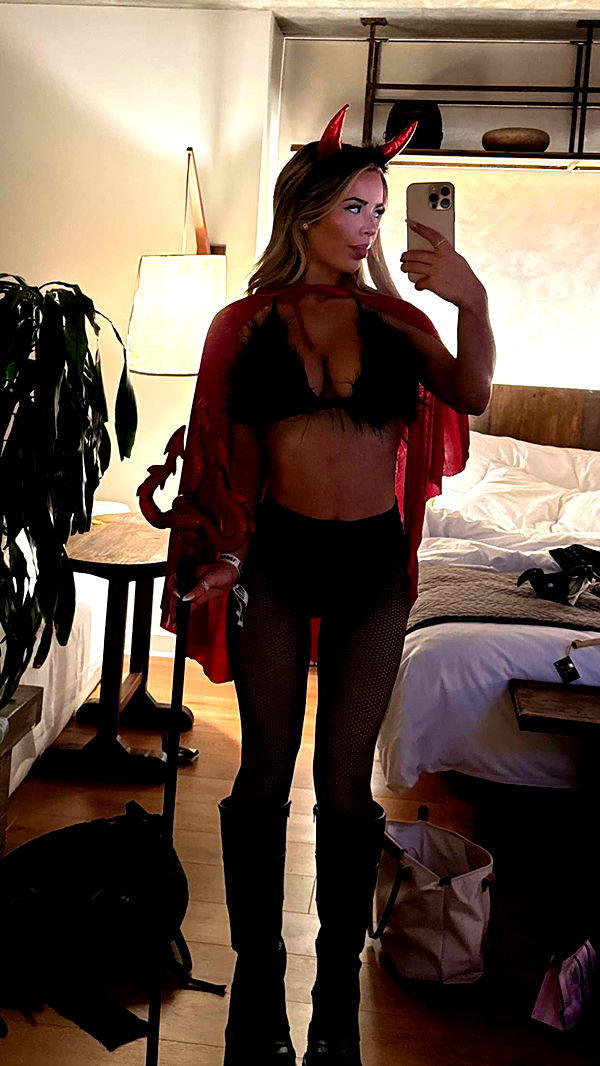 emilyelizabbeth image ~ Altpins