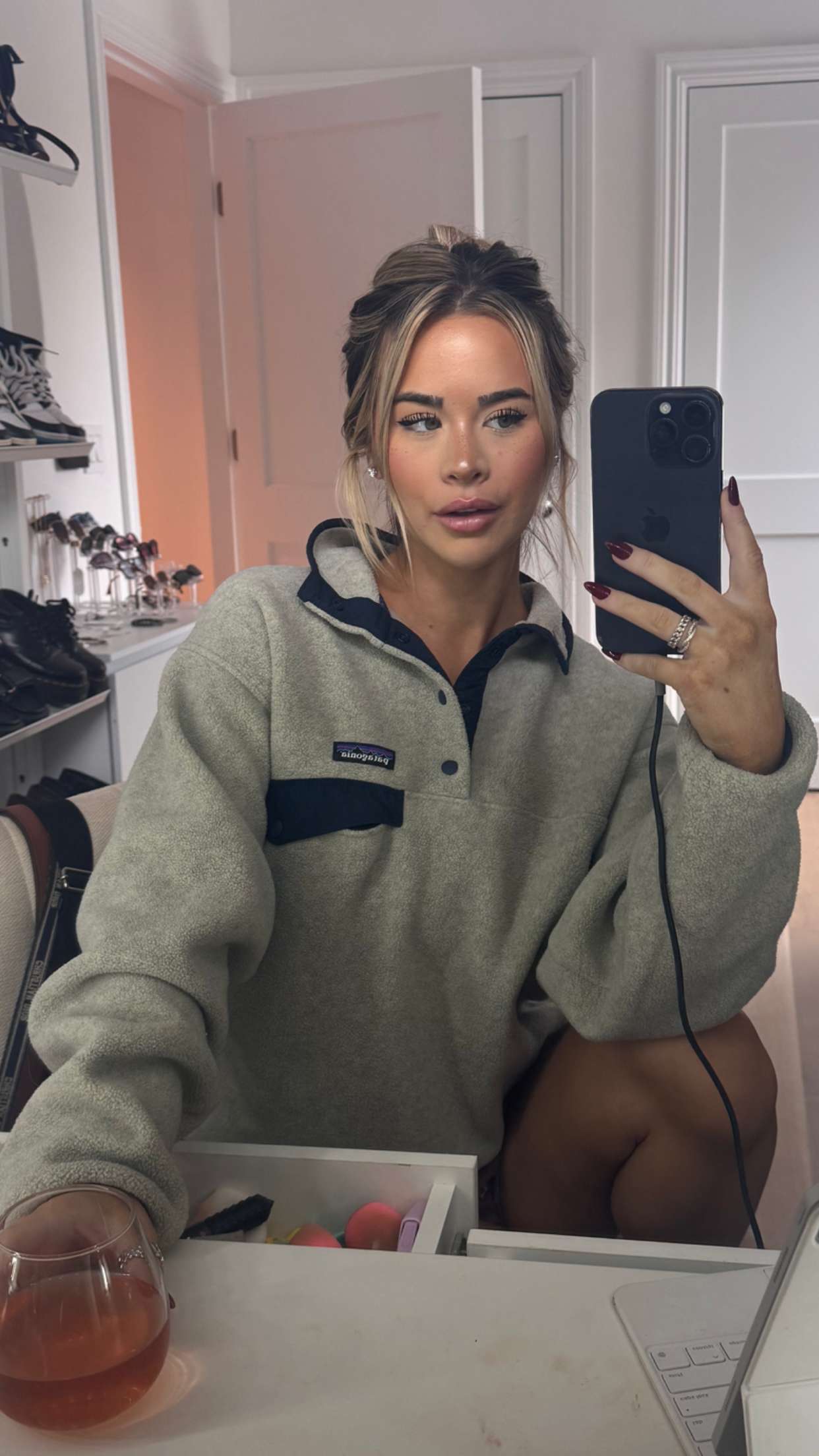 emilyelizabbeth snapchat image archive image