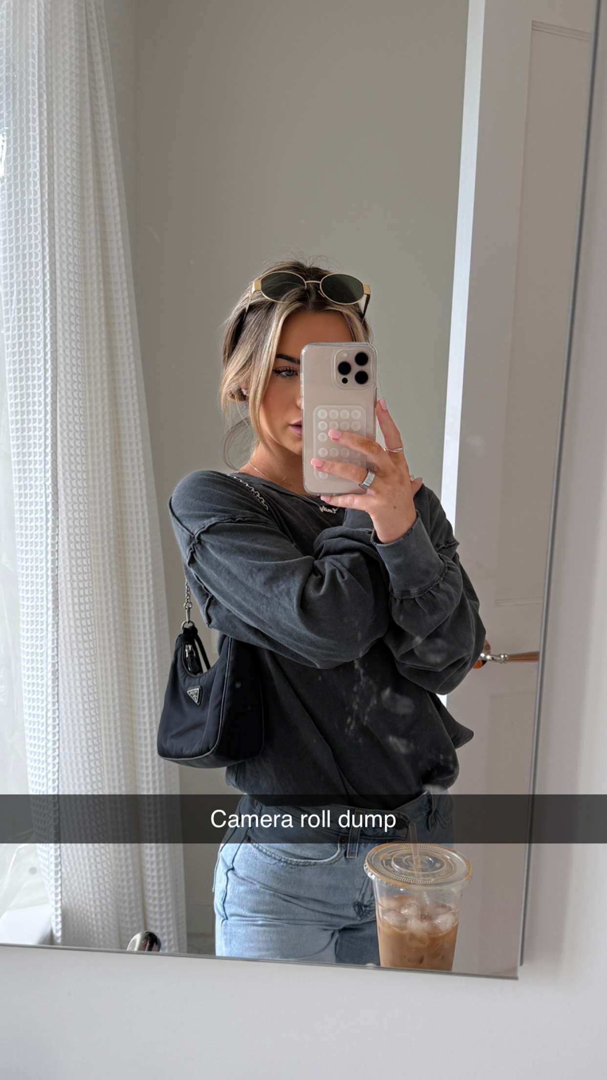 emilyelizabbeth snapchat image archive image