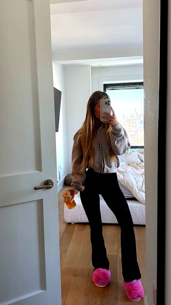 emilyelizabbeth image ~ Altpins