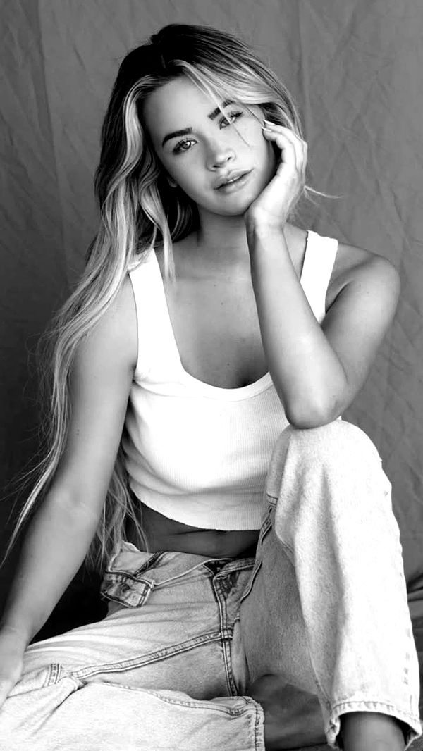 emilyelizabbeth image ~ Altpins