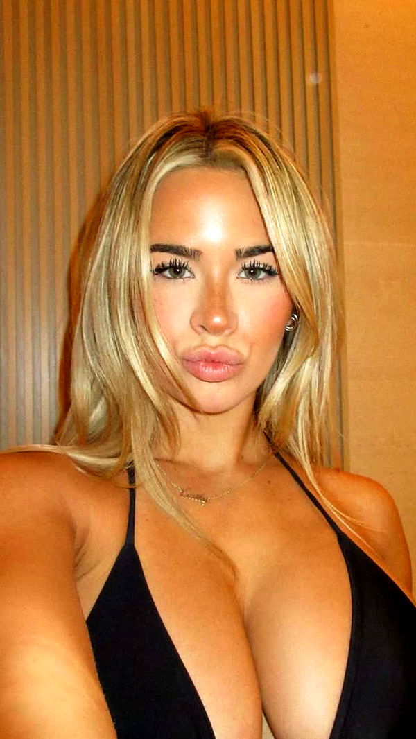 emilyelizabbeth image ~ Altpins