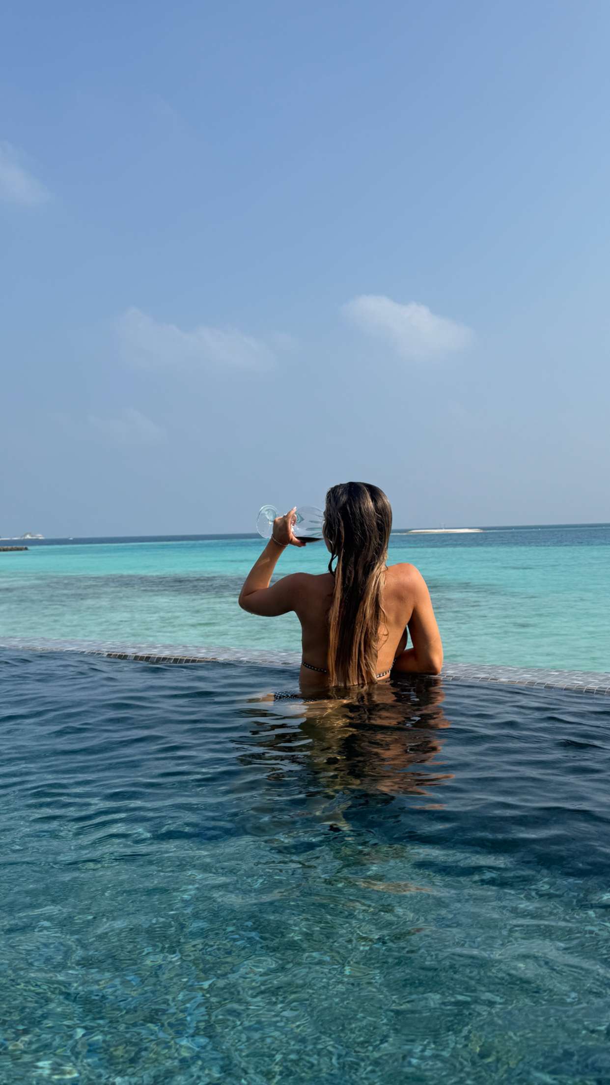 emilyelizabbeth snapchat image archive image