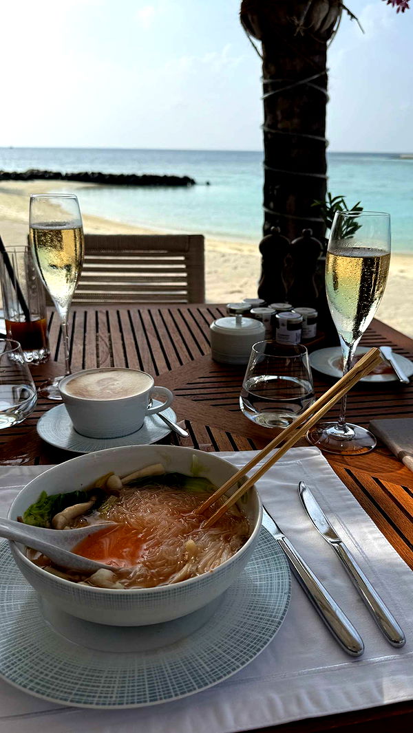 emilyelizabbeth image ~ Altpins