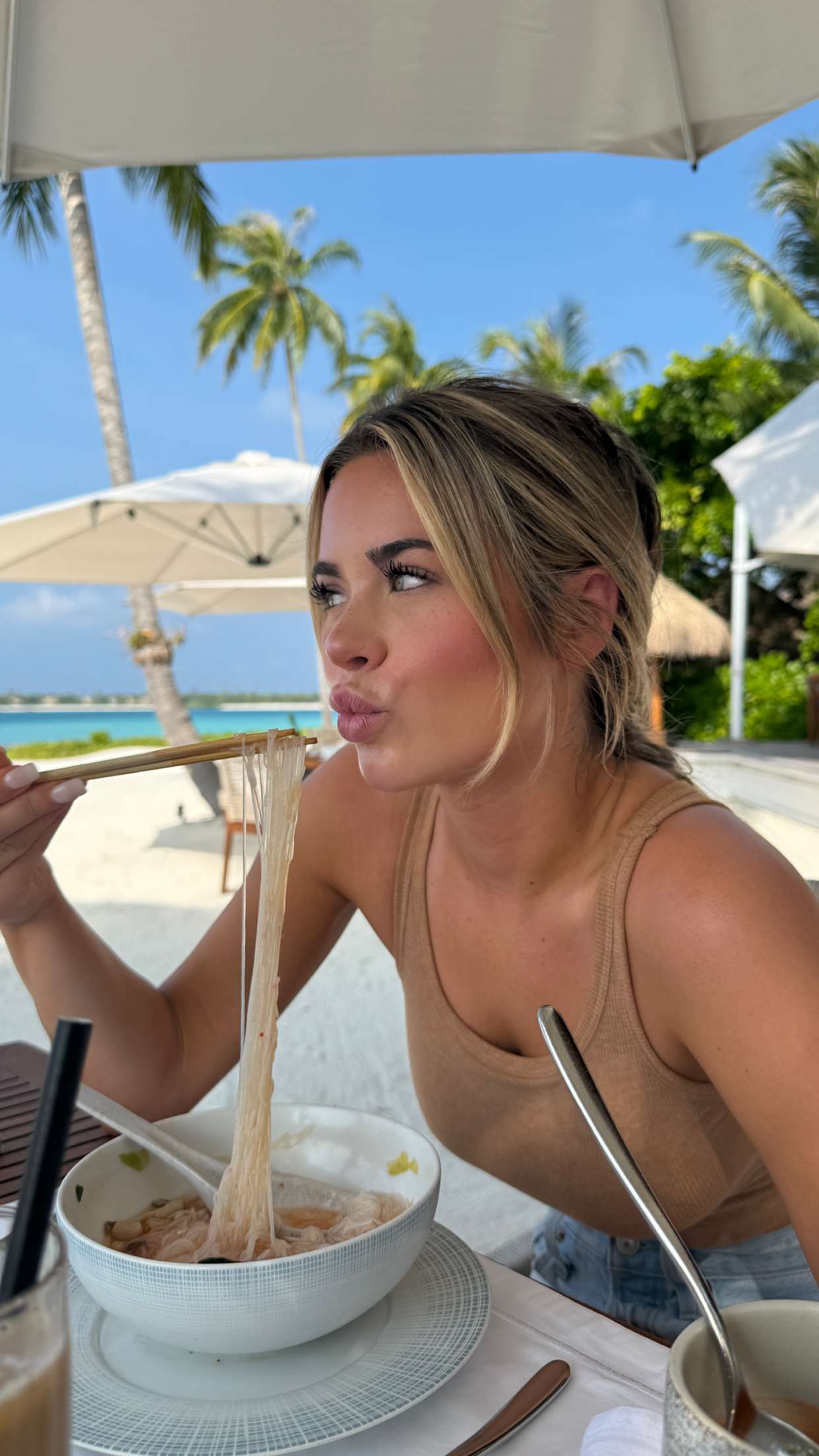 emilyelizabbeth snapchat image archive image