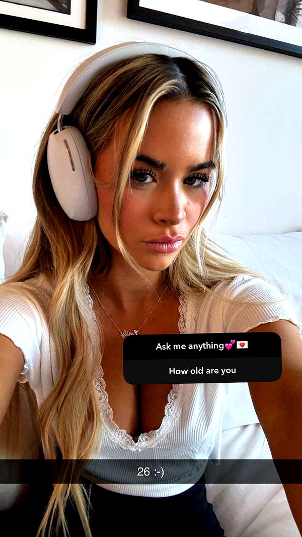 emilyelizabbeth image ~ Altpins