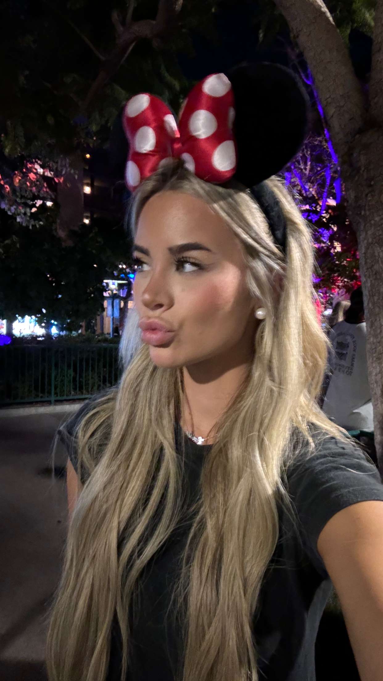 emilyelizabbeth snapchat image archive image