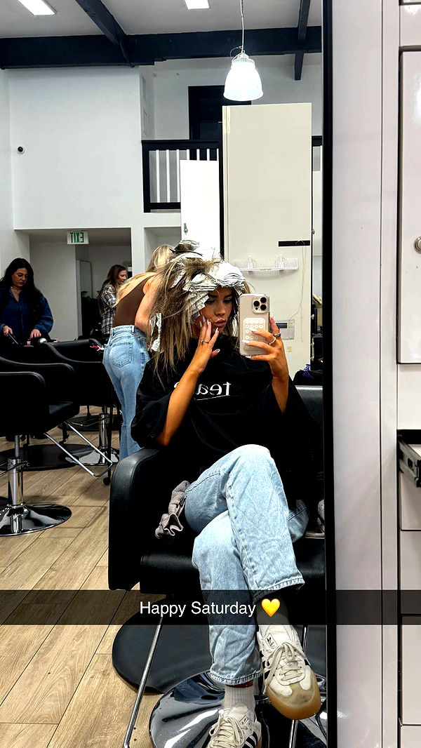 emilyelizabbeth image ~ Altpins