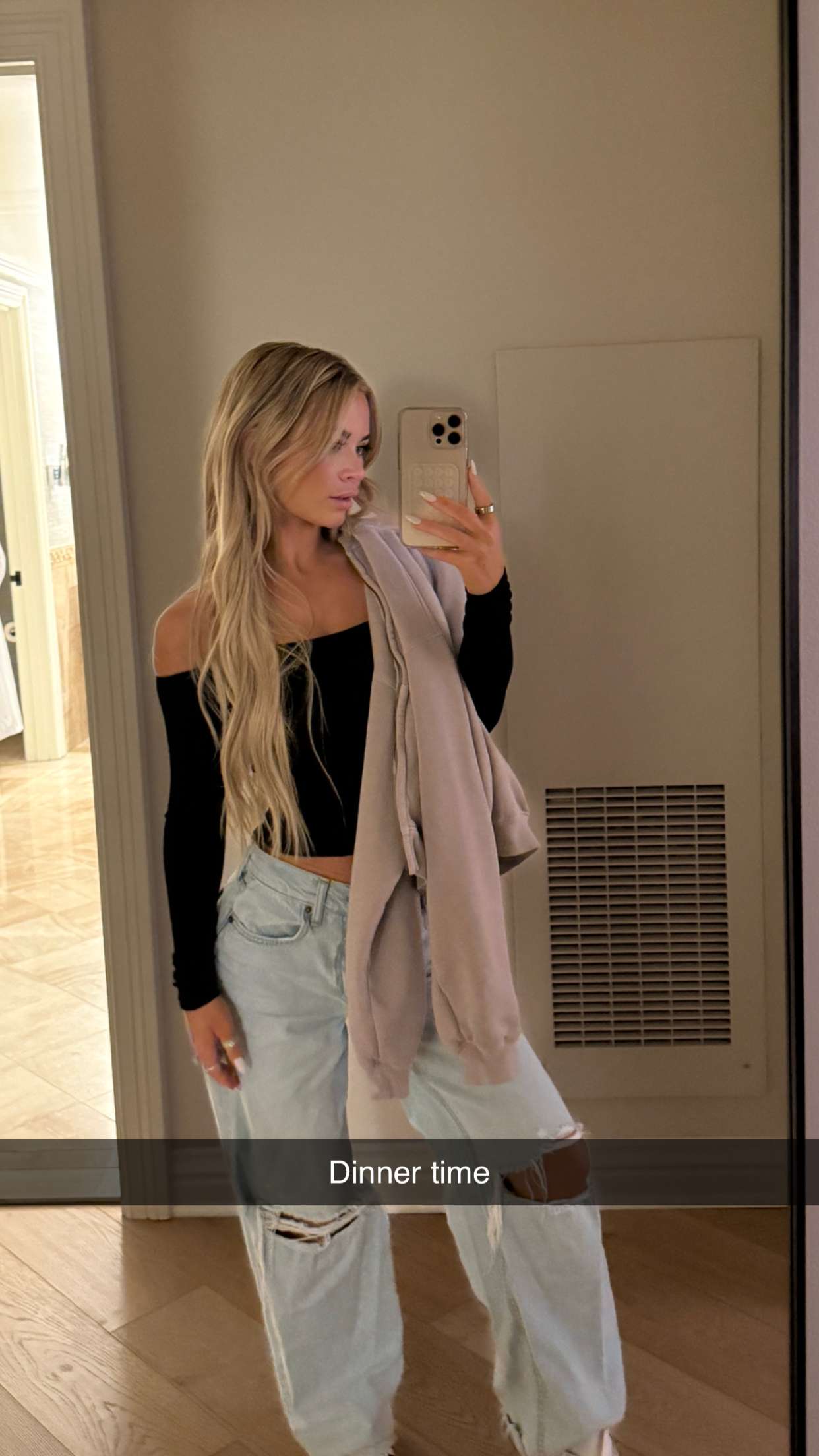 emilyelizabbeth snapchat image archive image