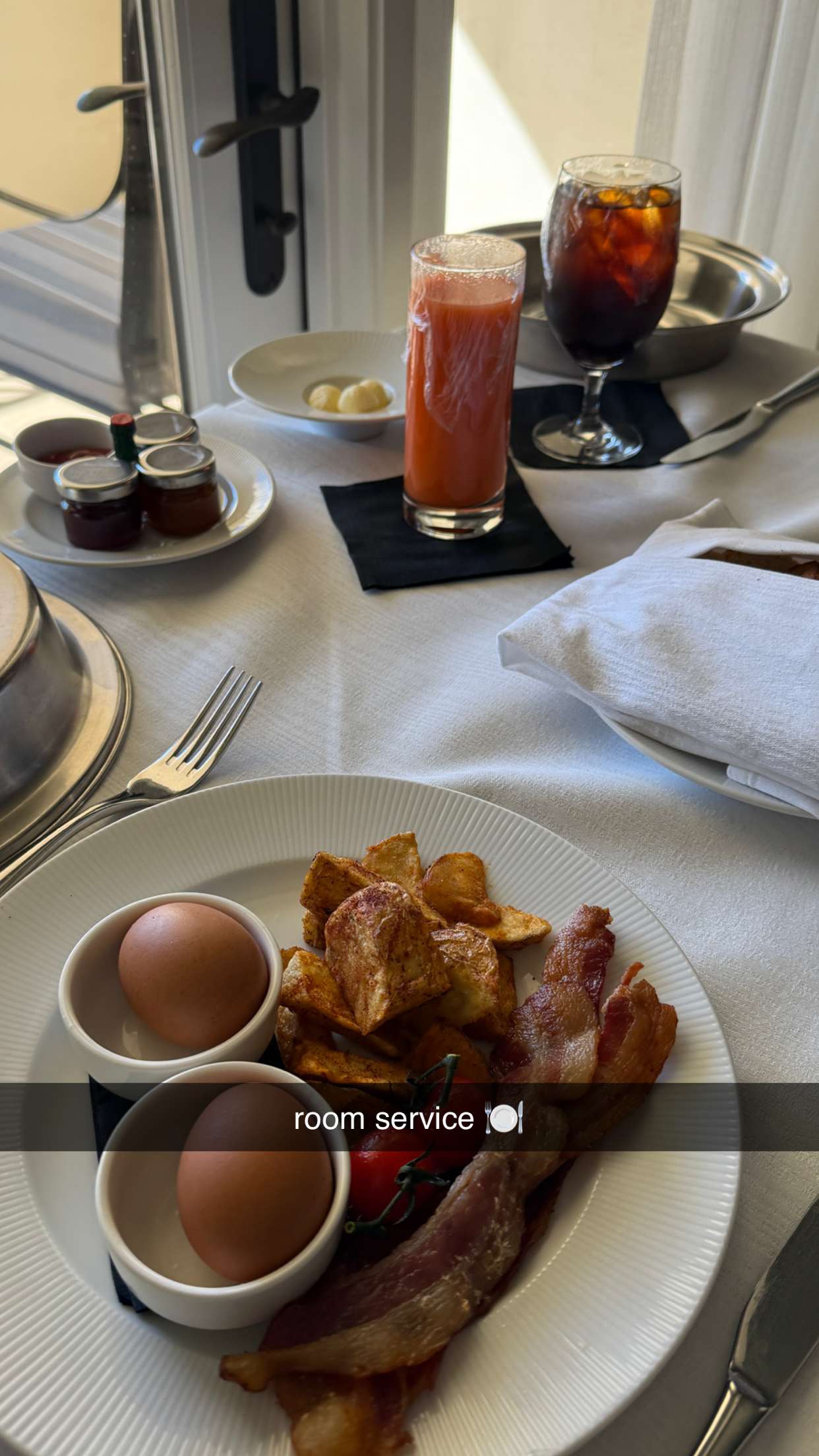 emilyelizabbeth snapchat image archive image