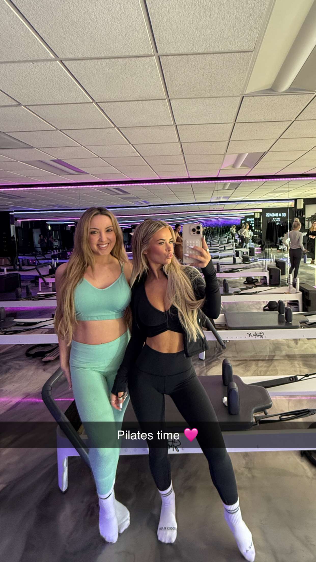 emilyelizabbeth snapchat image archive image